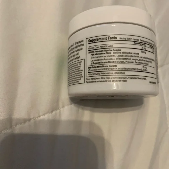 Thrive Sculpt & Biotic Capsules - Picture 5 of 6